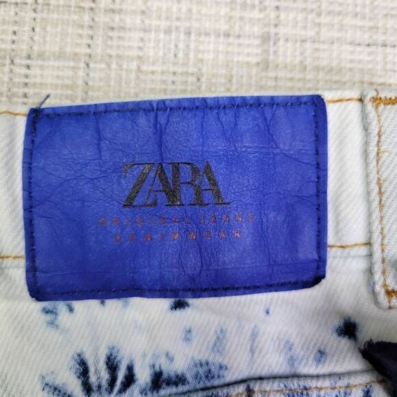 Zara High Rise Bleached Raw Hem White Blue Shorts Size 8 - Picture 11 of 12